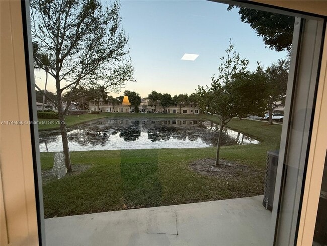 Photo - 8530 W Southgate Shores Cir