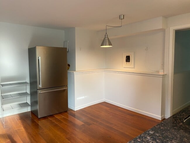 Photo - 2335 S Graham St Unit B