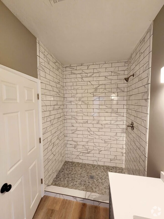 Building Photo - 1921 Pearl Pl Unit 1 Rental