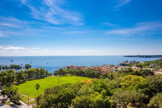 Photo - 2889 McFarlane Rd Unidad ID1240510P