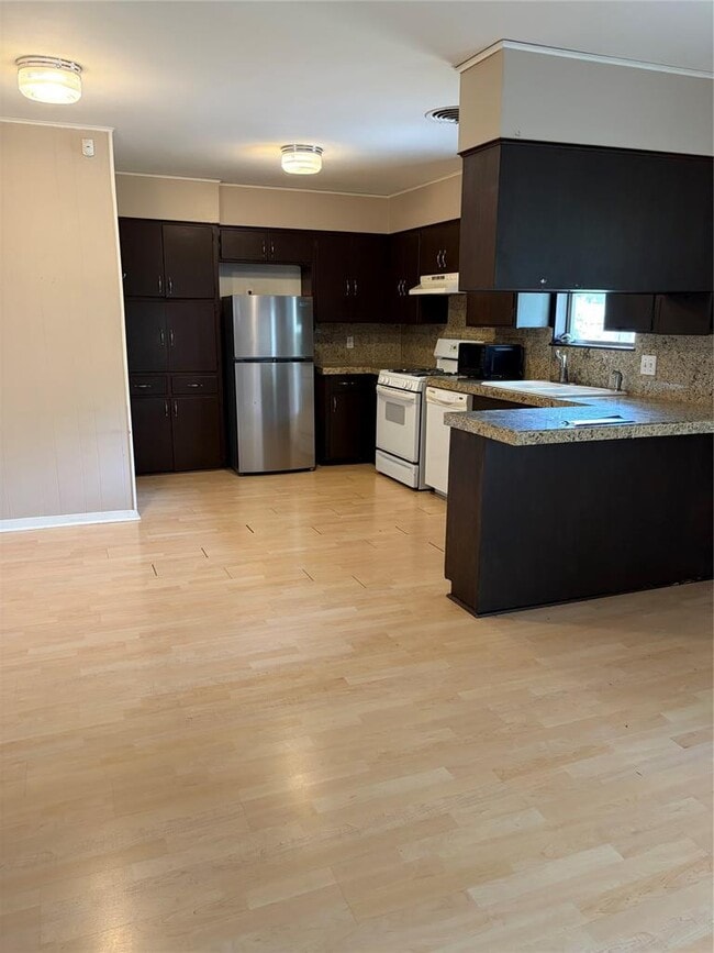 Photo - 8209 Easter Cove