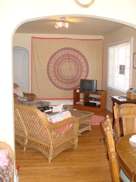 Photo - Aug 1st 2026/2027 Pre-leasing Close to 1.5 Blks to CSU & Old Town