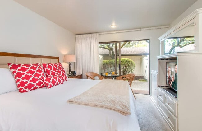 Building Photo - 1600 Atlas Peak Rd Unit ID1295761P Rental