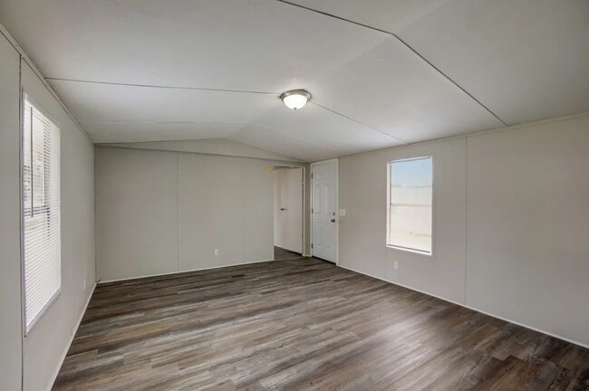 Photo - Caswell at Arlington