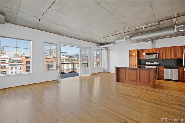 Building Photo - 1499 Blake St Unit 6N