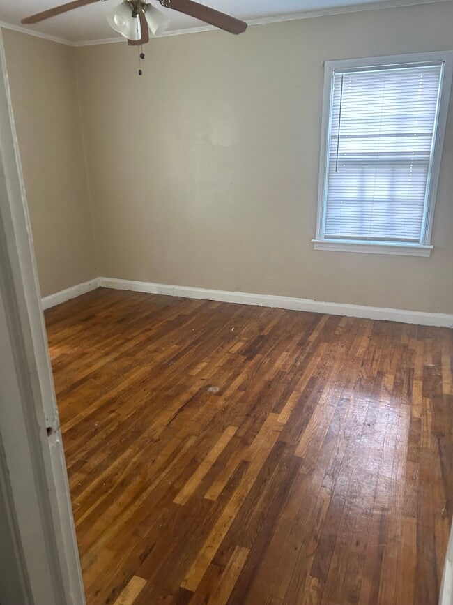 Photo - OnPointe Hinton Rentals (503)