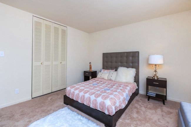 Photo - Uptown Apartments