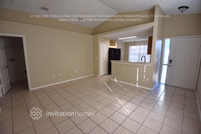 Photo - 352 Briar Bay Cir