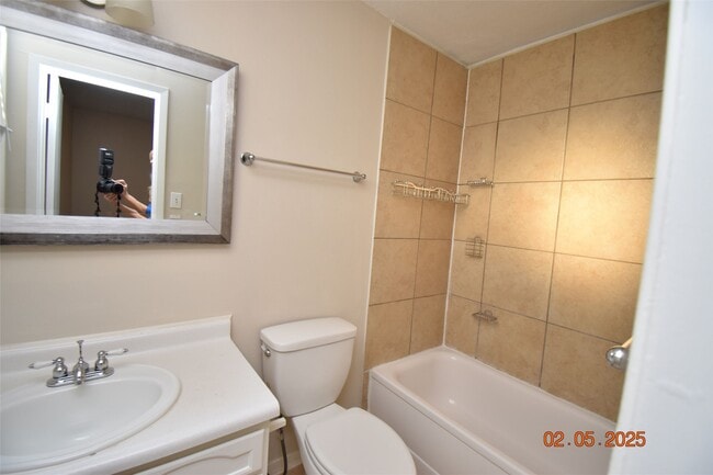 Photo - 1911 Westlake Rd