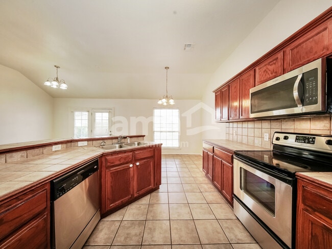 Photo - 4129 Queens Dr