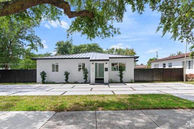 Building Photo - 26 NE 88th St Rental