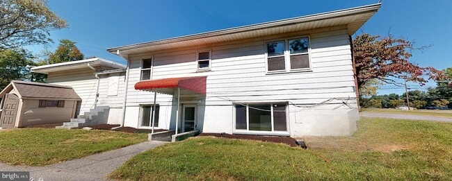 Building Photo - 10879 Clarksville Pike Rental