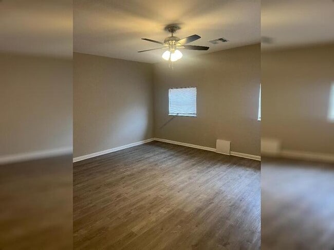Photo - 4406 NW 54th St