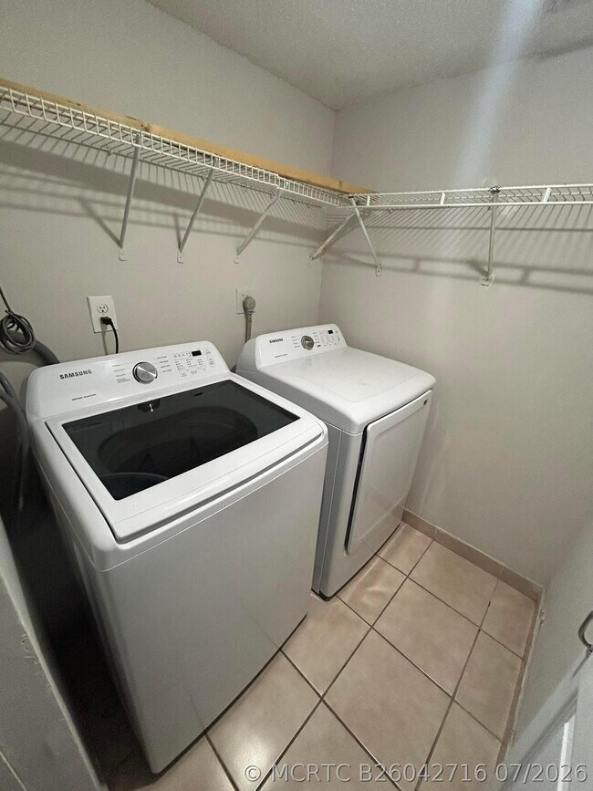Photo - 103 Palm Cir W Unit 103