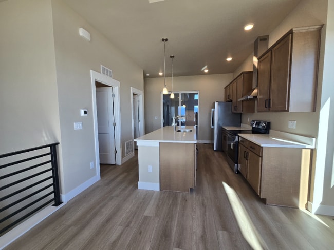 Photo - 9404 Roseate Vw Unit 0