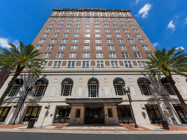 Building Photo - The Carling Apartments