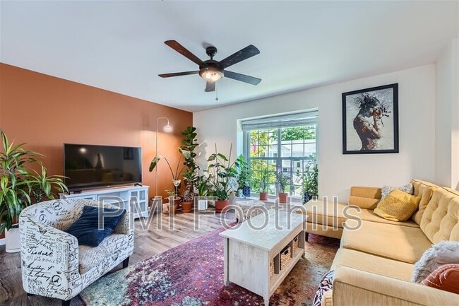 11516 W 102nd Pl