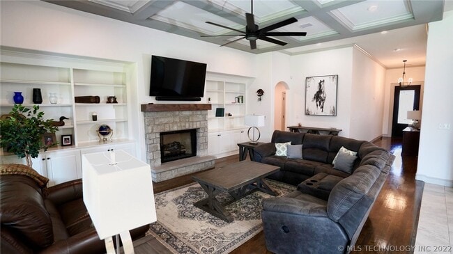 Photo - Beutiful Jenks home in Bixby Schools