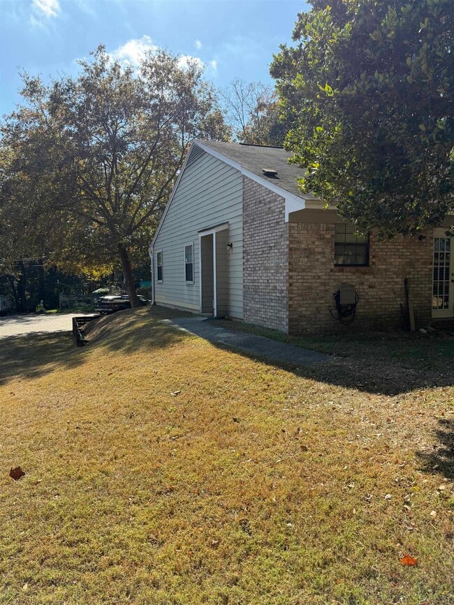 Photo - 1591 Misty Garden Way