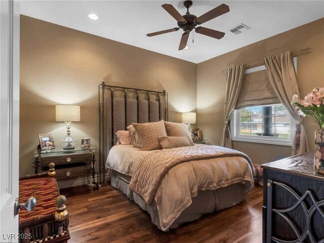 Photo - 330 Rancho Cir