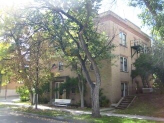 Maxine Apartments - Maxine Apartments