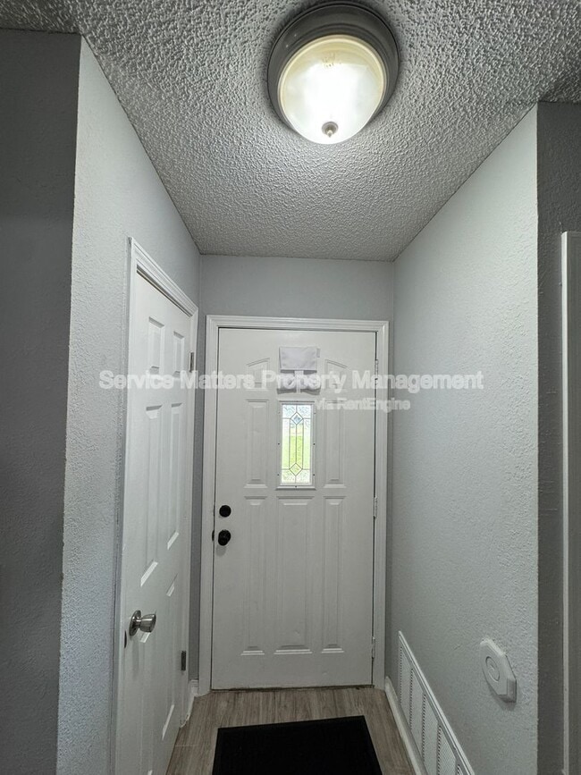 Photo - 4213 Queens Ct