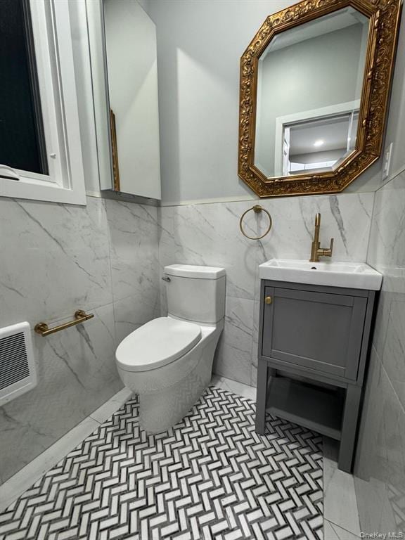 Photo - 588 W Broadway Unit 1