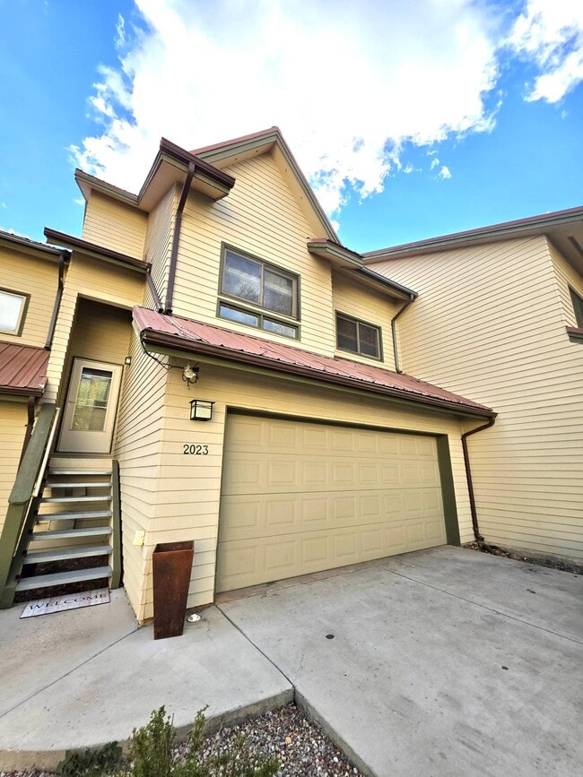 Photo - 2023 Arbor Park Dr