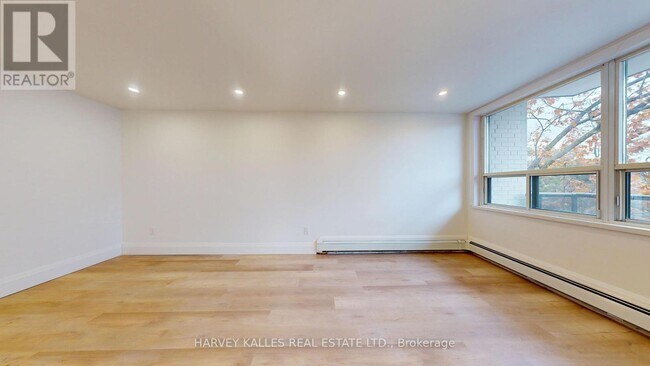 Photo - 1 Marquette Ave Unit 12