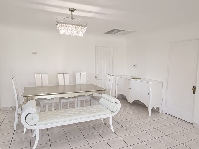 Photo - 1745 College View Pl