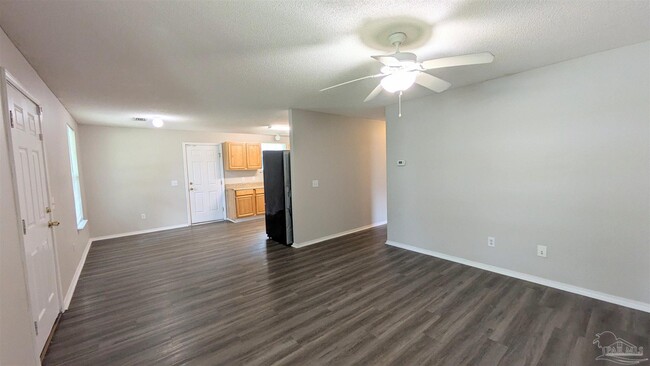 Photo - 8660 Figland Ave