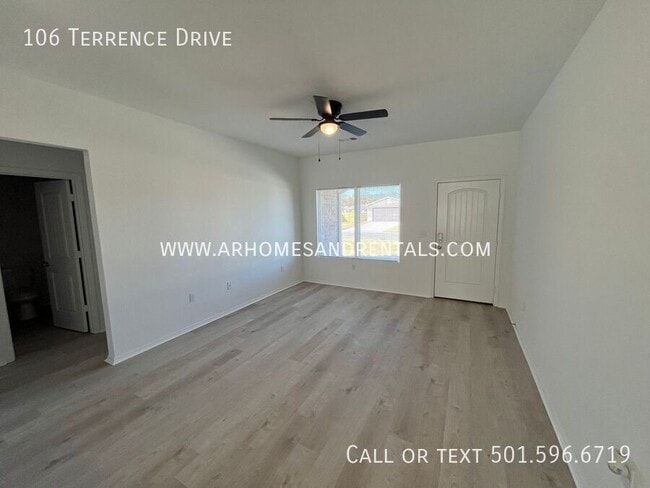 Photo - 106 Terrence Dr