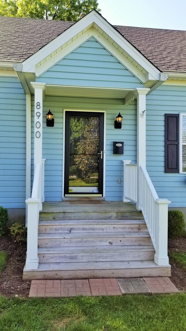 Photo - YOU CAN STOP YOUR SEARCH! Lyndon Rental with 3 Bedrooms, 2 Full Baths, Cape Cod Dollhouse, FOR RENT!