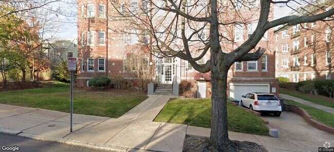 Building Photo - 166 Summer St Unit 21 Rental
