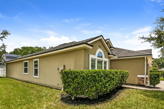 Photo - 11025 Snowbrook Ct