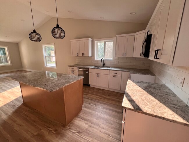 Photo - 1092 Birmley Estates Dr