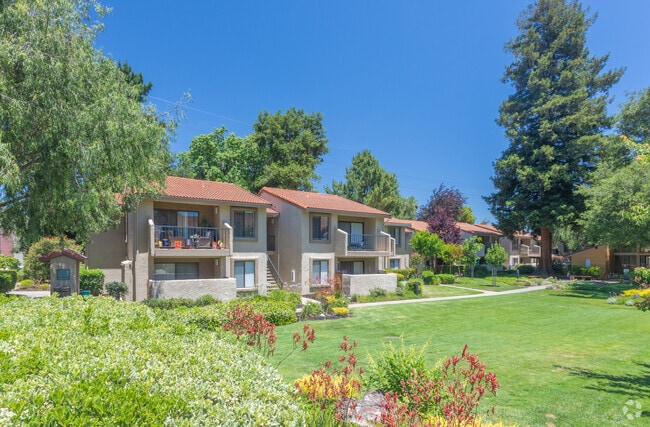 Villas Willow Glen