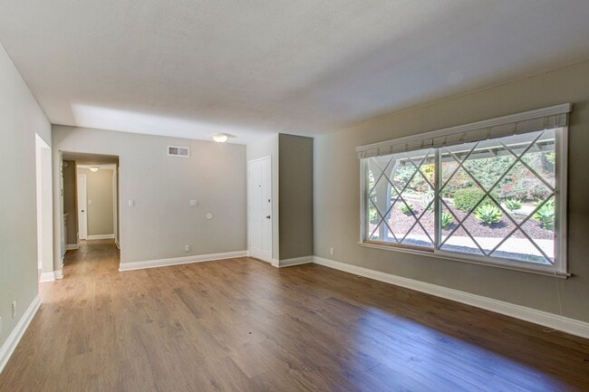 Photo - 1347 Sage Hill Rd