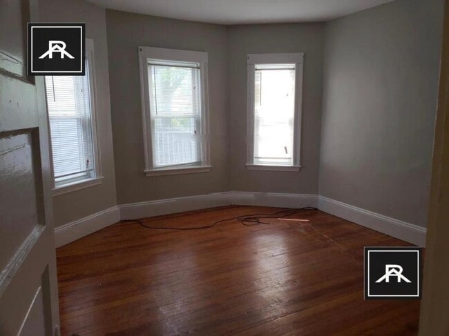 Photo - 4 bedroom in Brighton MA 02135 Unit 2