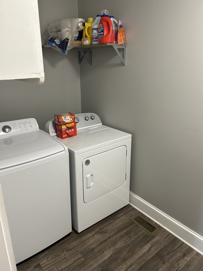 Photo - 1015 Noblin Ave