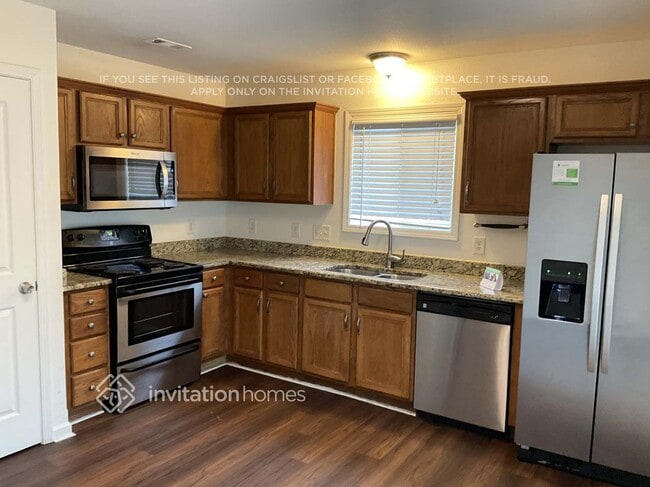 Photo - 1001 Sunlight Path Dr