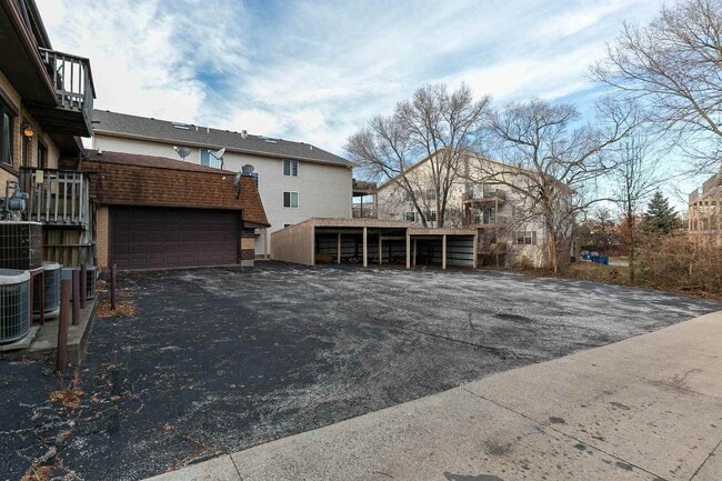 Photo - 3430 Holiday Ct Unit 3