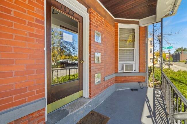 Photo - 1922 Maple Ave Unit 1922 Maple #1