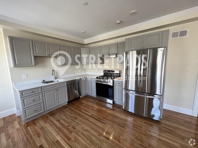 Building Photo - 4 bedroom in Boston MA 02134 Rental