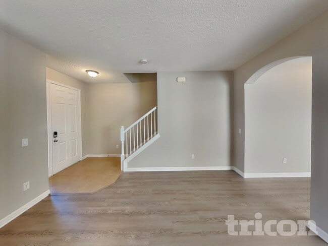 Photo - 1513 Lancashire Way