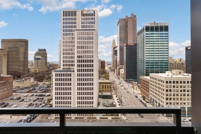 Photo - The Pembroke