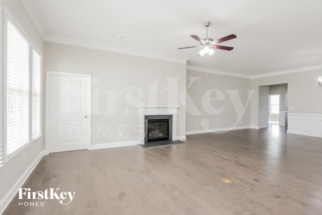 Photo - 3817 Norman View Dr