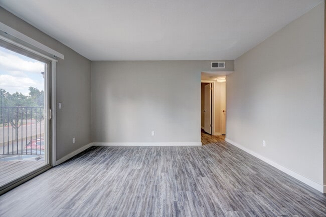 Photo - Council Crossing