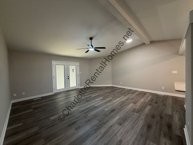 Photo - Beautifully Updated 3BR/2BA Home with Garage in Charlotte!
