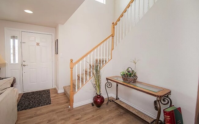 Photo - 7715 Galiano Dr